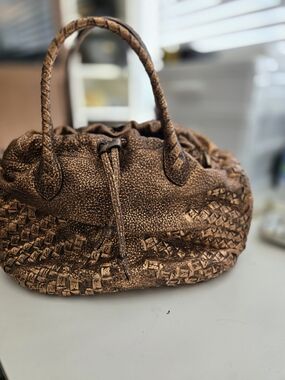BOTTEGA VENETA Metallic Brown Bronze Intreciatto Leather 2way Pouch Shoulder Bag